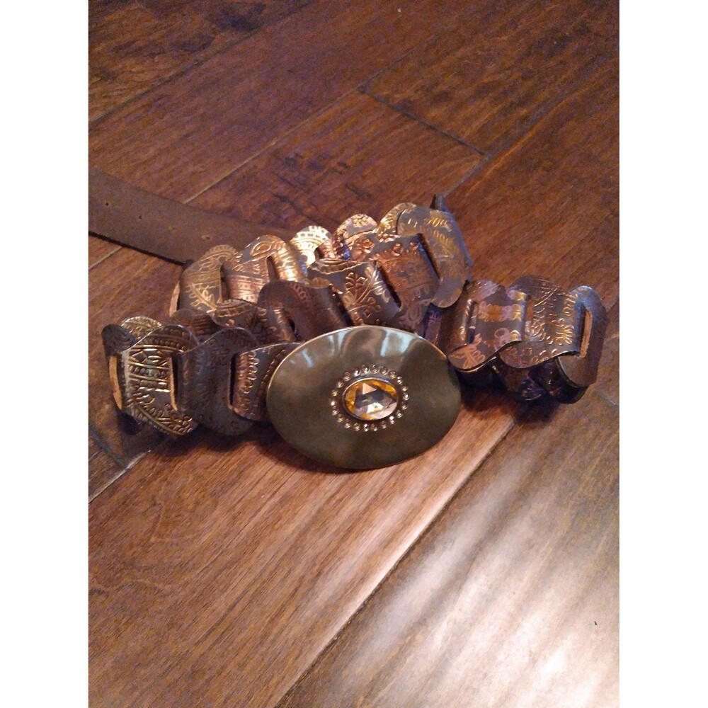 Vintage Boho Leather Belt with Gold Oval Medallion Buckle Western Cowgirl Style